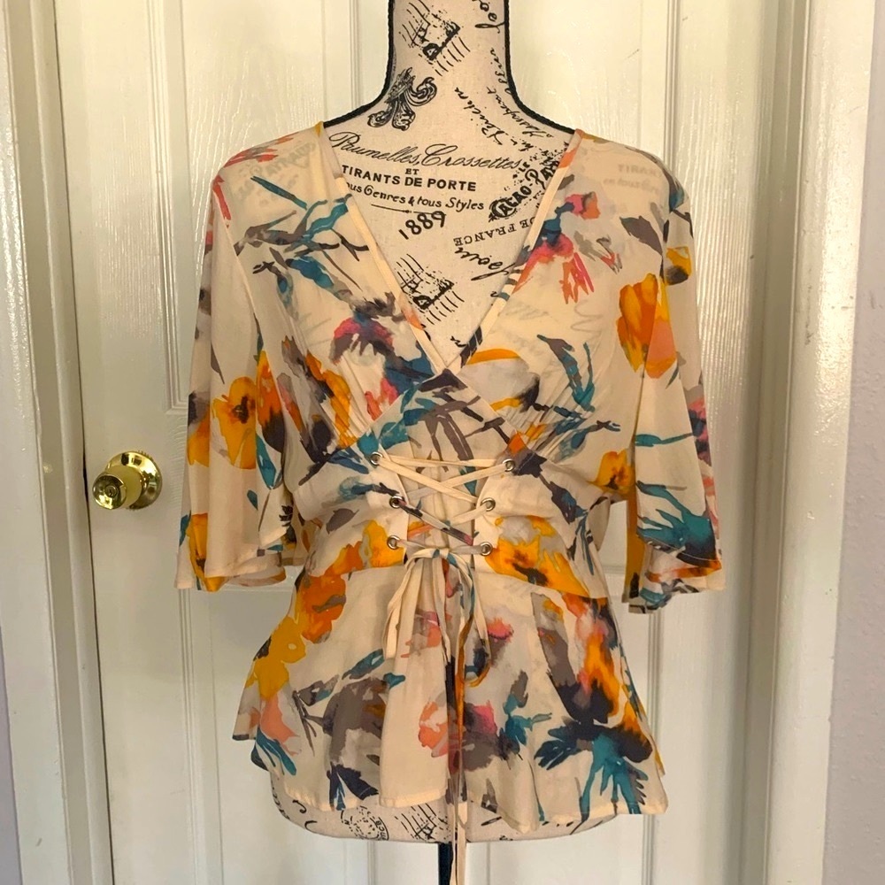 BCBG blouse top NWT